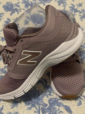 New Balance Women's Purple and Pink Trainers